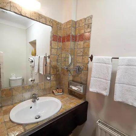 Sous Les Figuiers - Piscine, Parking, Centre 3*